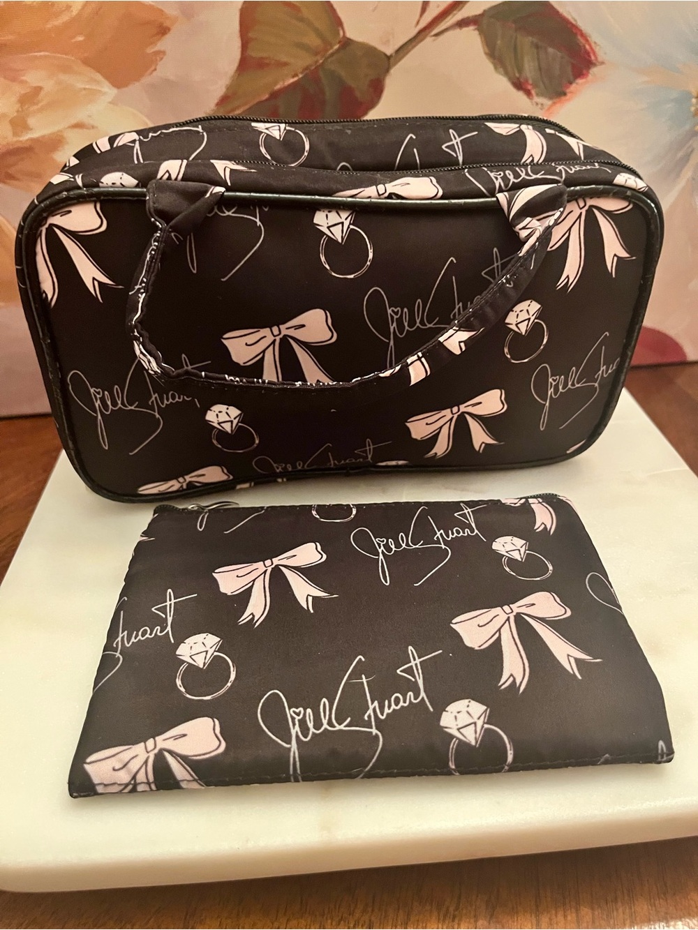 Jill Stuart Black Cosmetic 2/Piece Set w/ Coral Pink Interior (Like New)